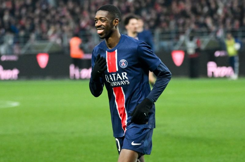 Anh sở hữu khả năng rê bóng và bứt tốc vượt trội, tạo ra đột biến trong các pha tấn công