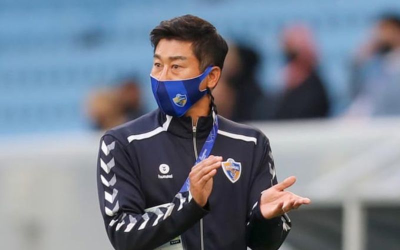 Cựu chân sút nhanh chóng tạo được uy tín trong giới chuyên môn