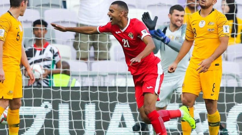 Với lối chơi chắc chắn và bản lĩnh, Salem Al-Ajalin được coi là biểu tượng hàng thủ Jordan